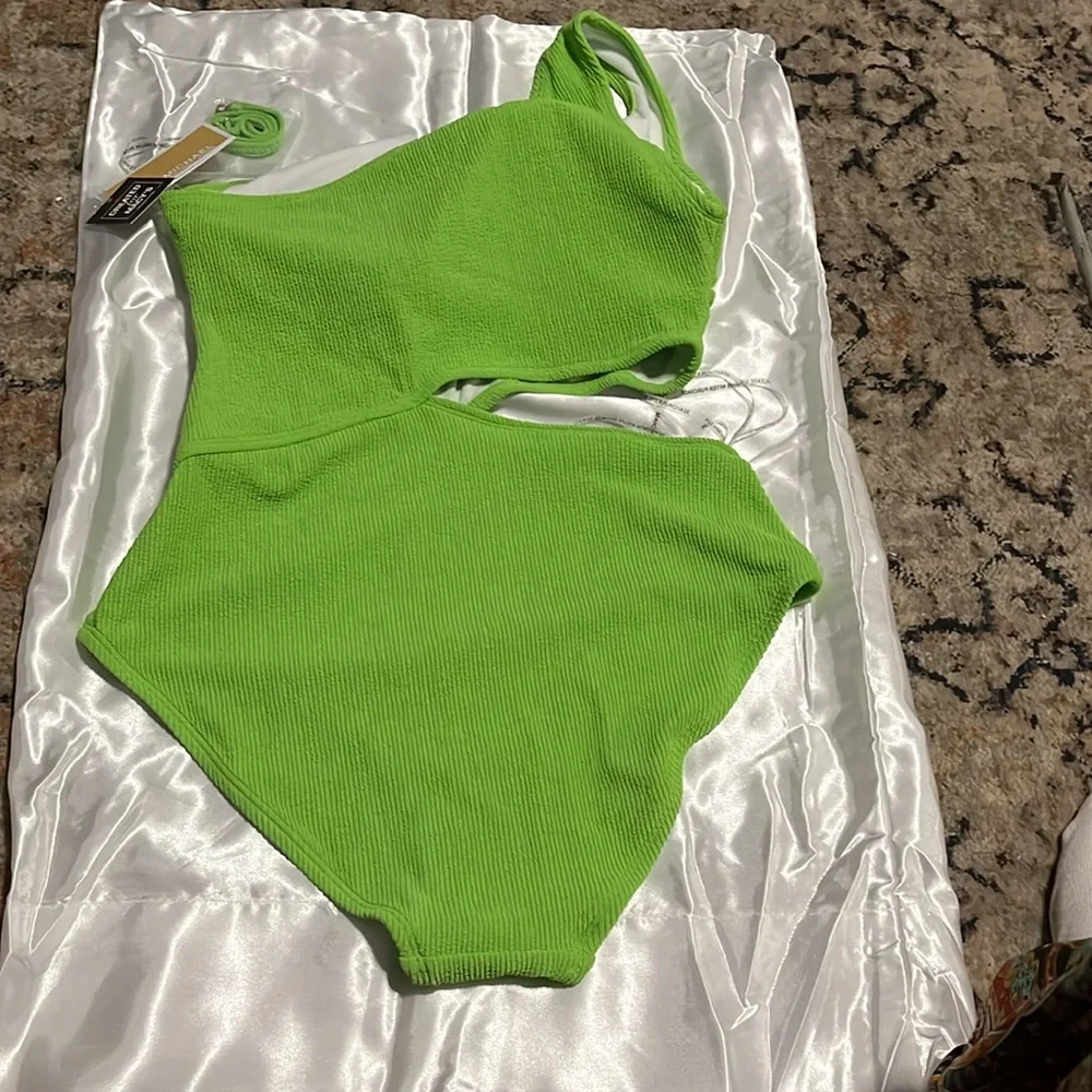 MICHAEL Michael Kors One-Shoulder Side-Cutout Swimsuit Size 14 - Picture 2 of 8